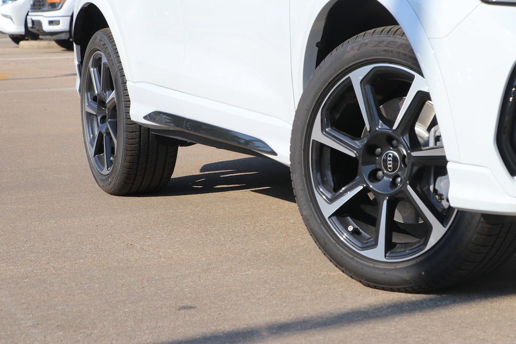 New 2025 Audi Q3 45 S line Premium Plus SUV