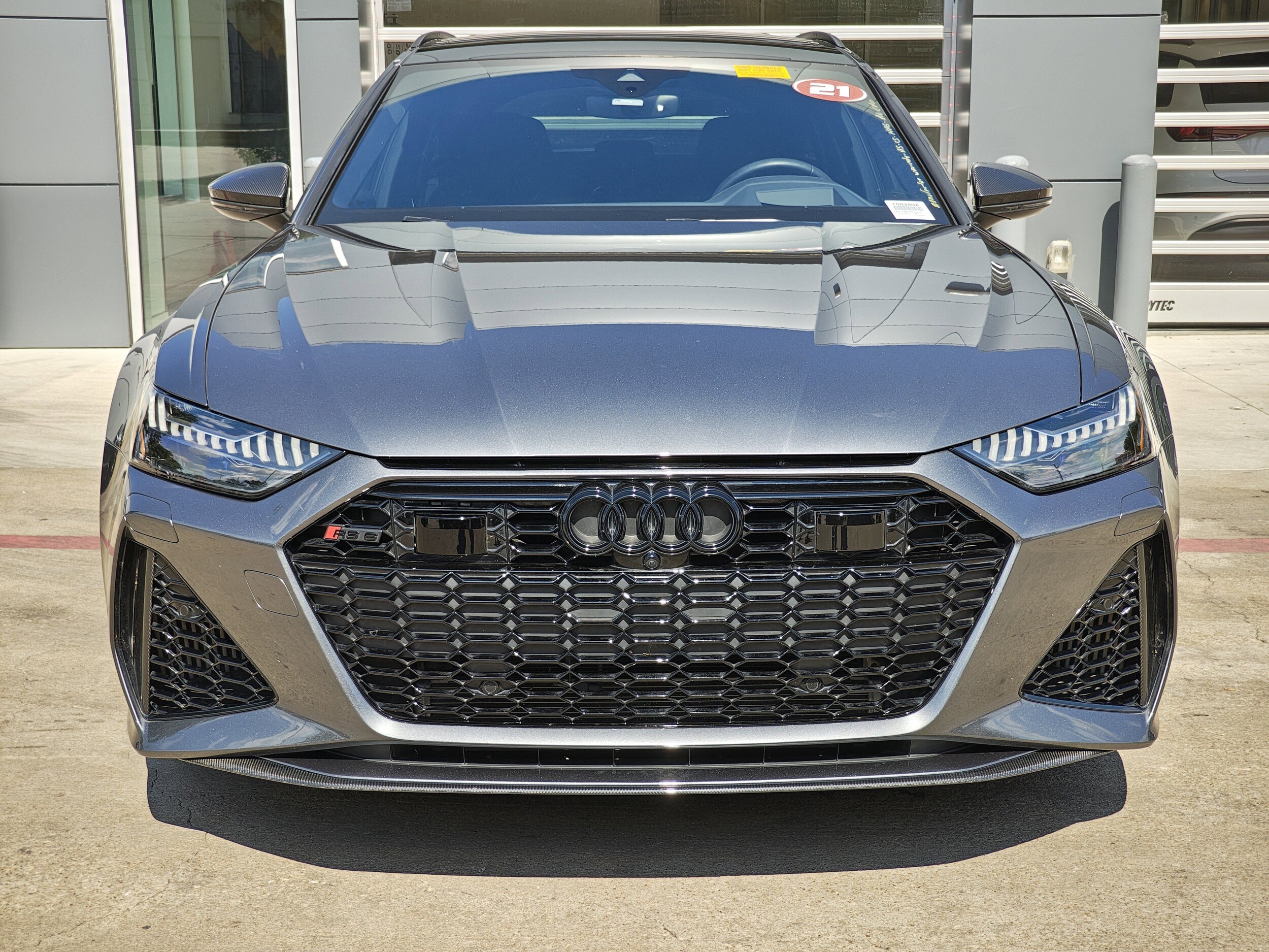 2021 Audi RS 6 Avant Base photo 3