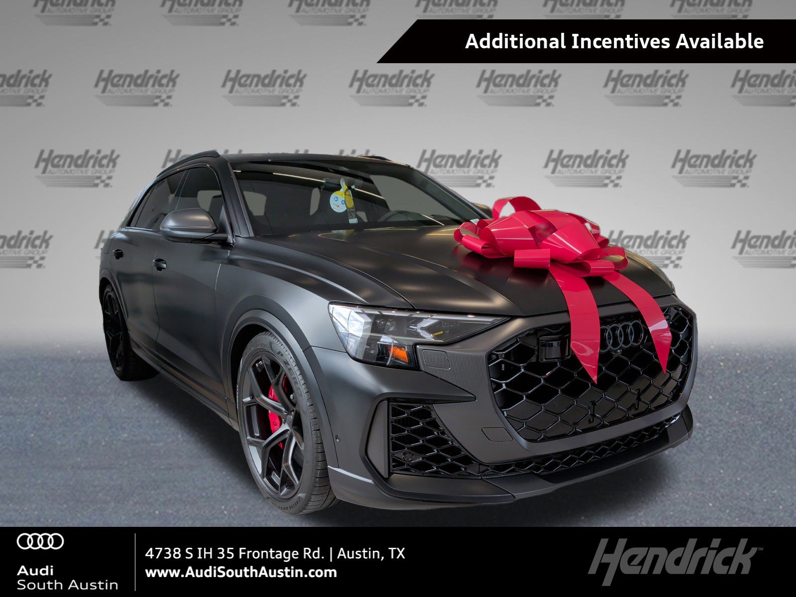 2026 Audi RS Q8 Base's photo