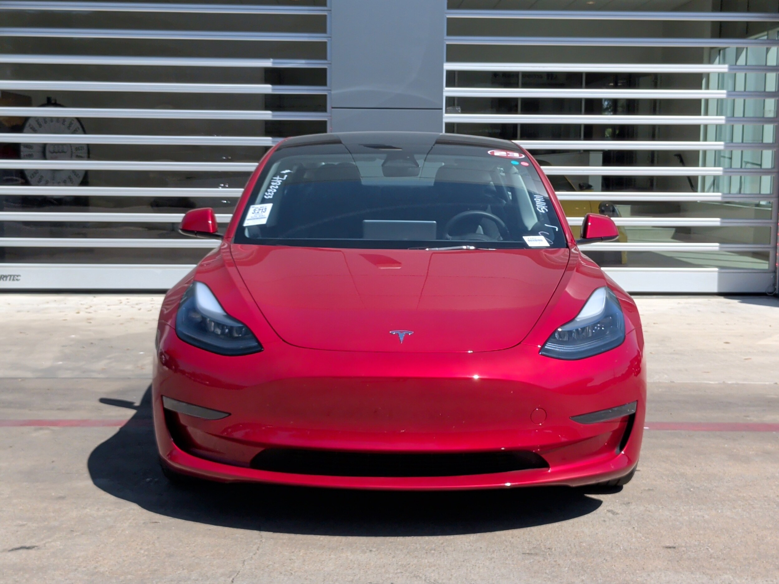 2023 Tesla Model 3 photo 3