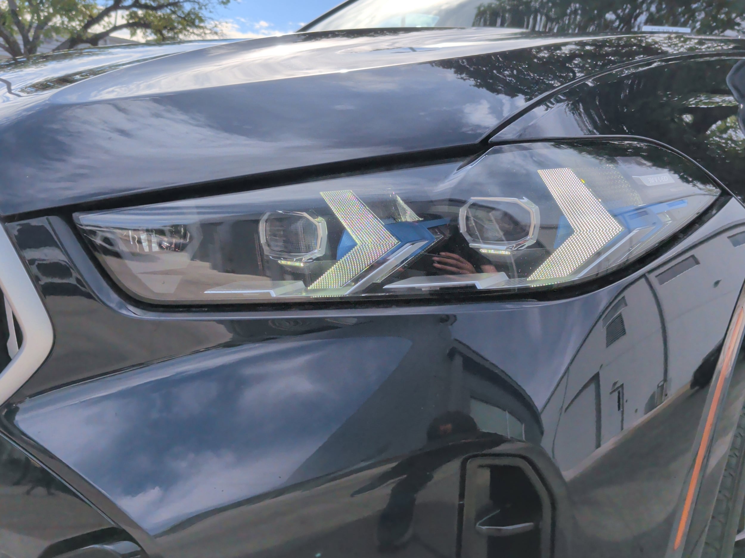 2025 BMW X6 xDrive40i photo 4