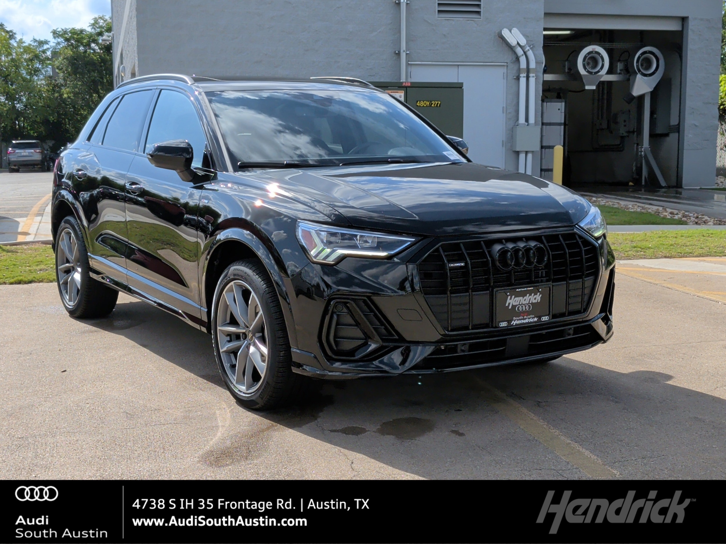 2025 Audi Q3 45 TFSI S Line Premium quattro's photo