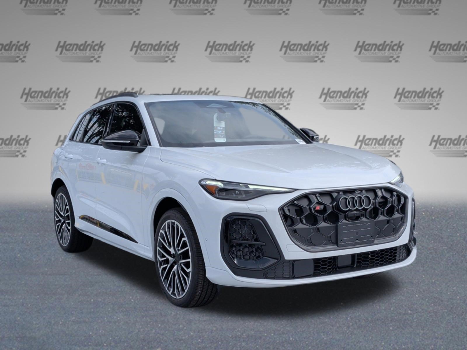 2026 Audi SQ5 Premium Plus