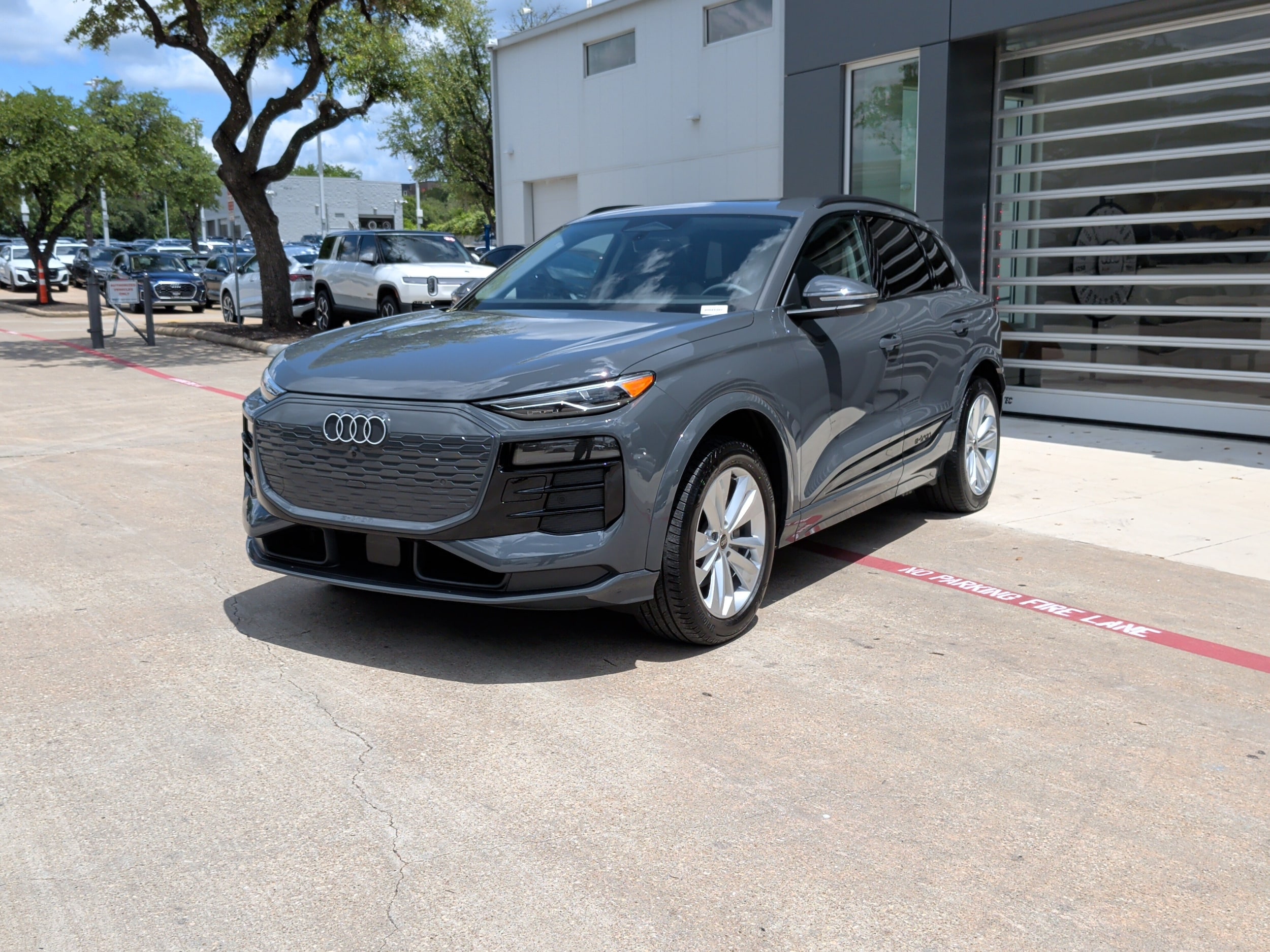 Audi Q6 E-tron Premium