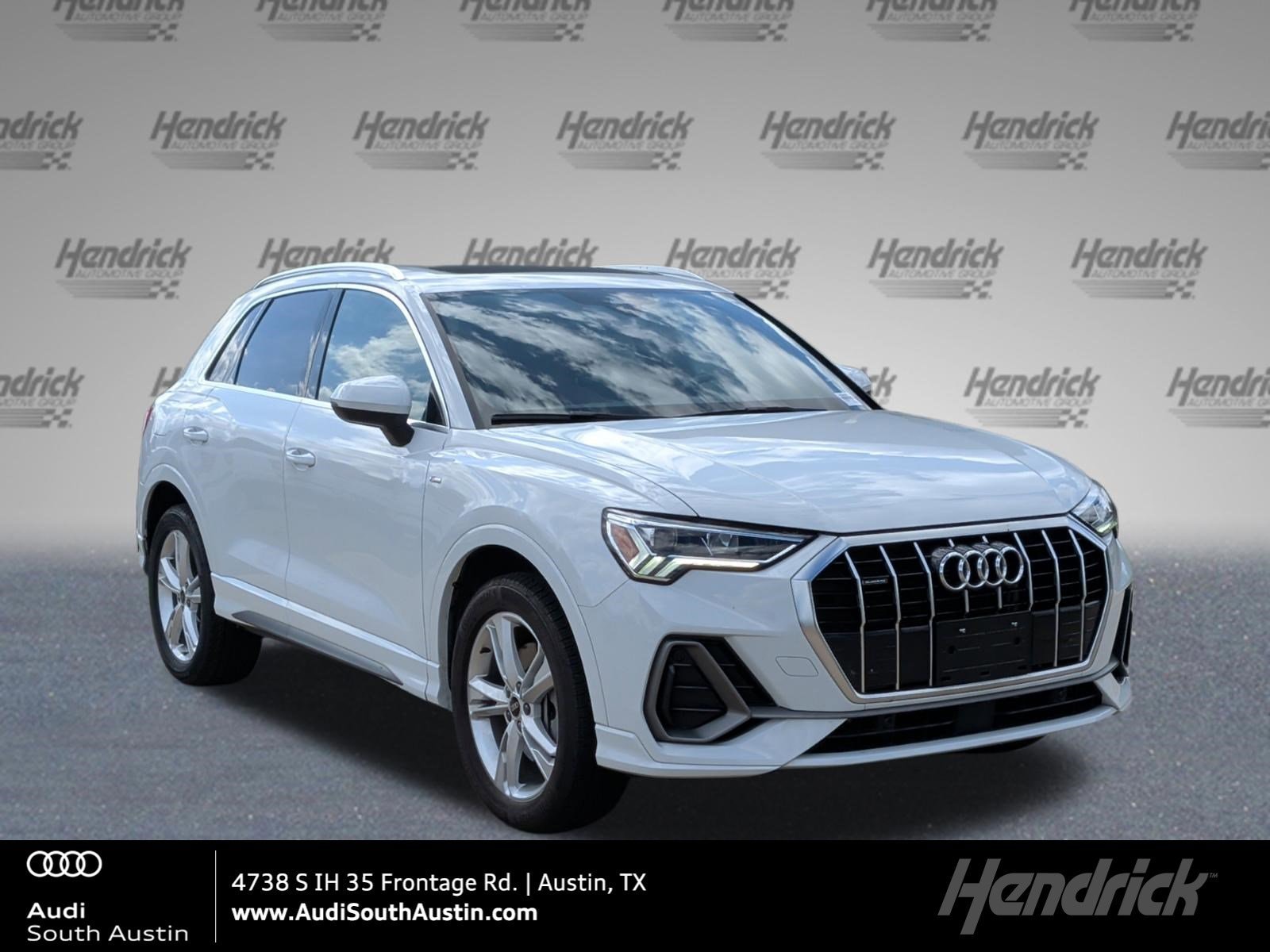 2023 Audi Q3 45 TFSI S Line Premium quattro's photo