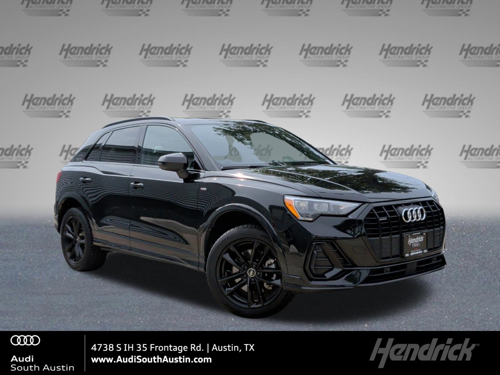 2022 Audi Q3 45 TFSI S Line Premium quattro's photo