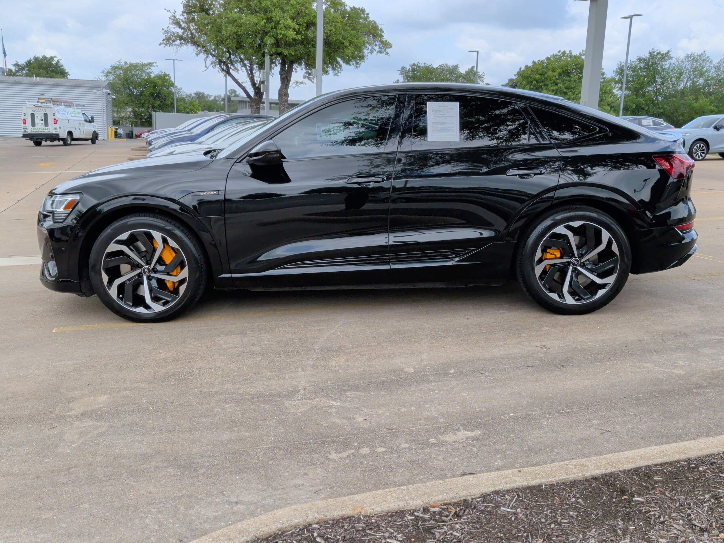 2023 Audi e-tron Sportback S line Premium Plus photo 6