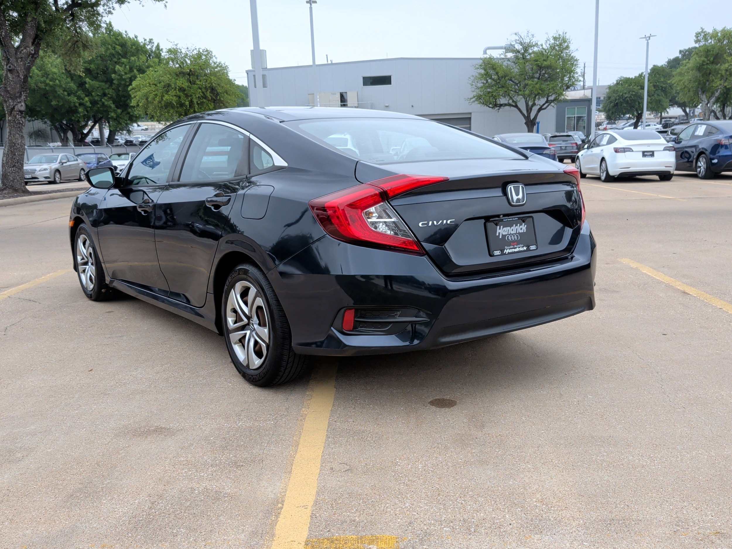 2017 Honda Civic Sedan LX photo 3
