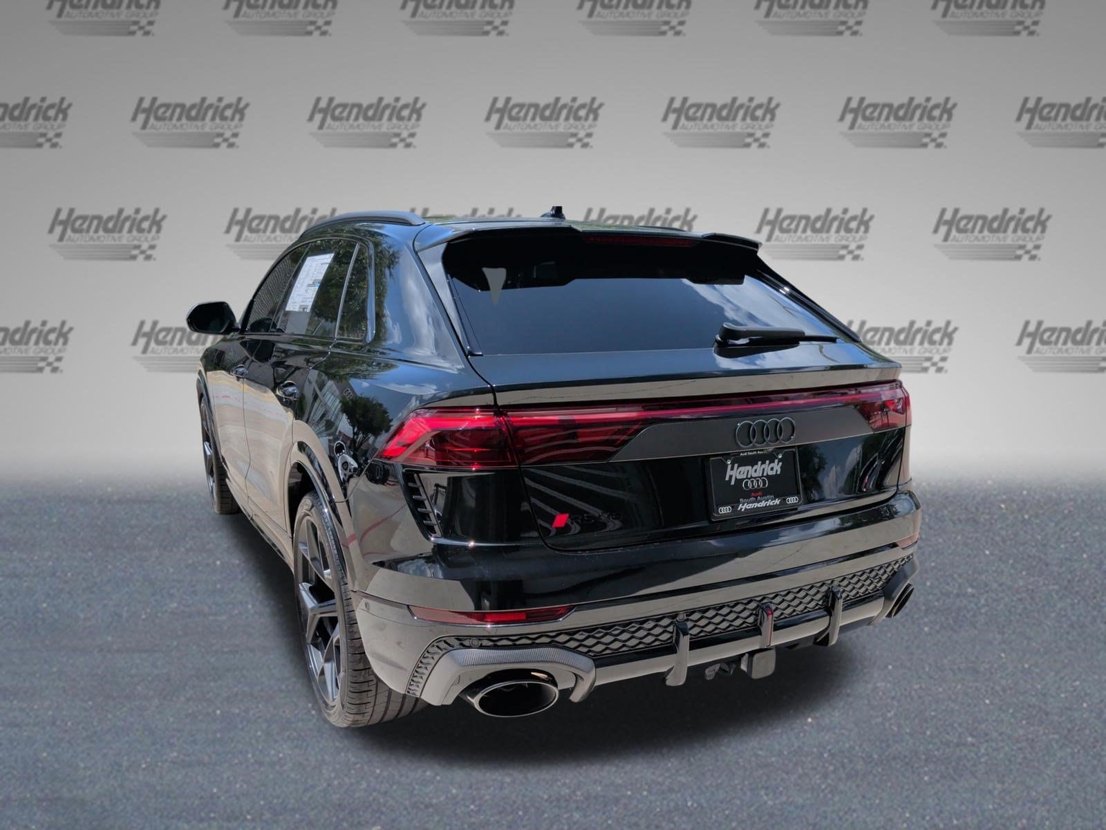 Audi RS Q8 Performance