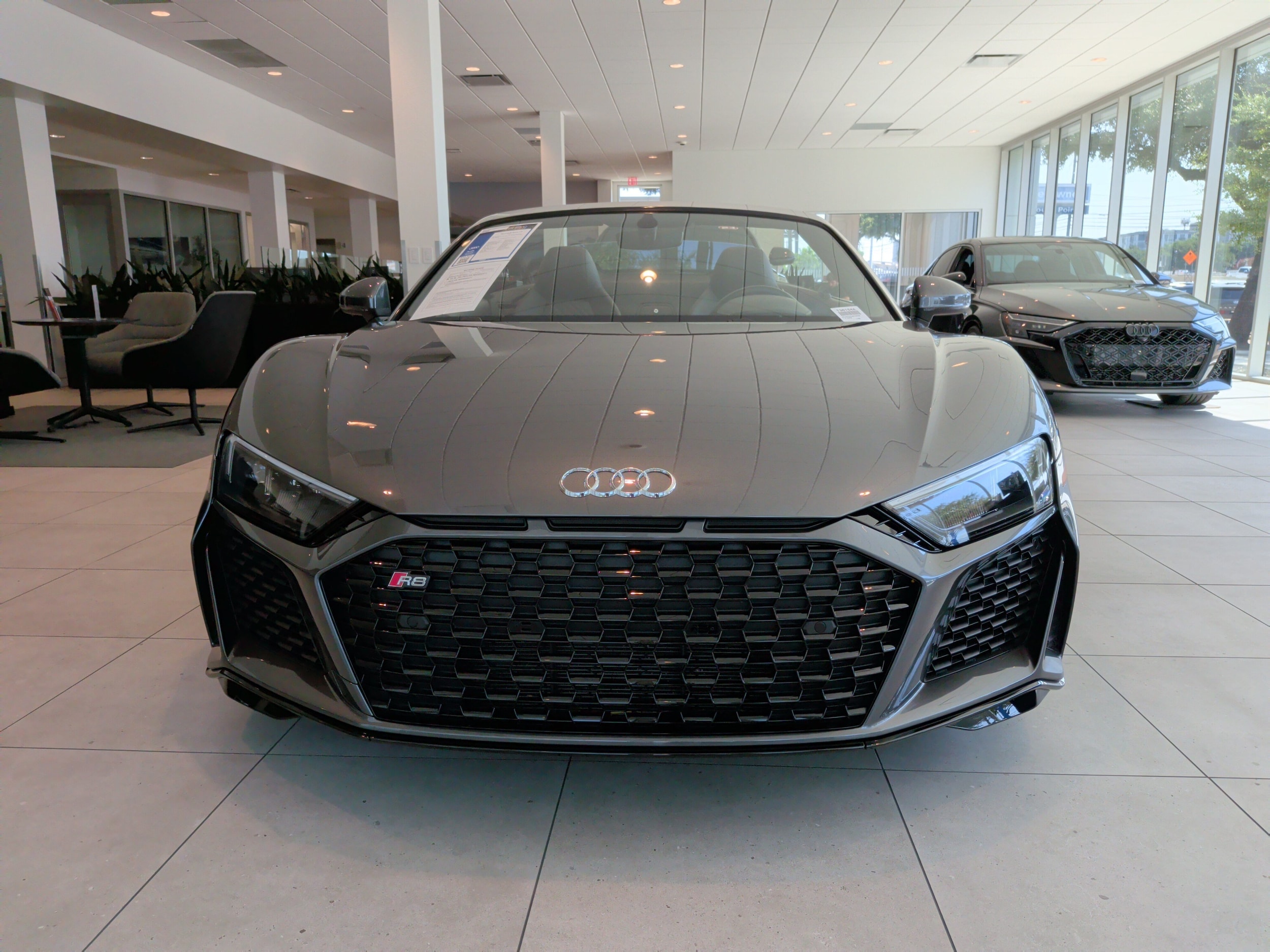 Audi R8 Spyder V10