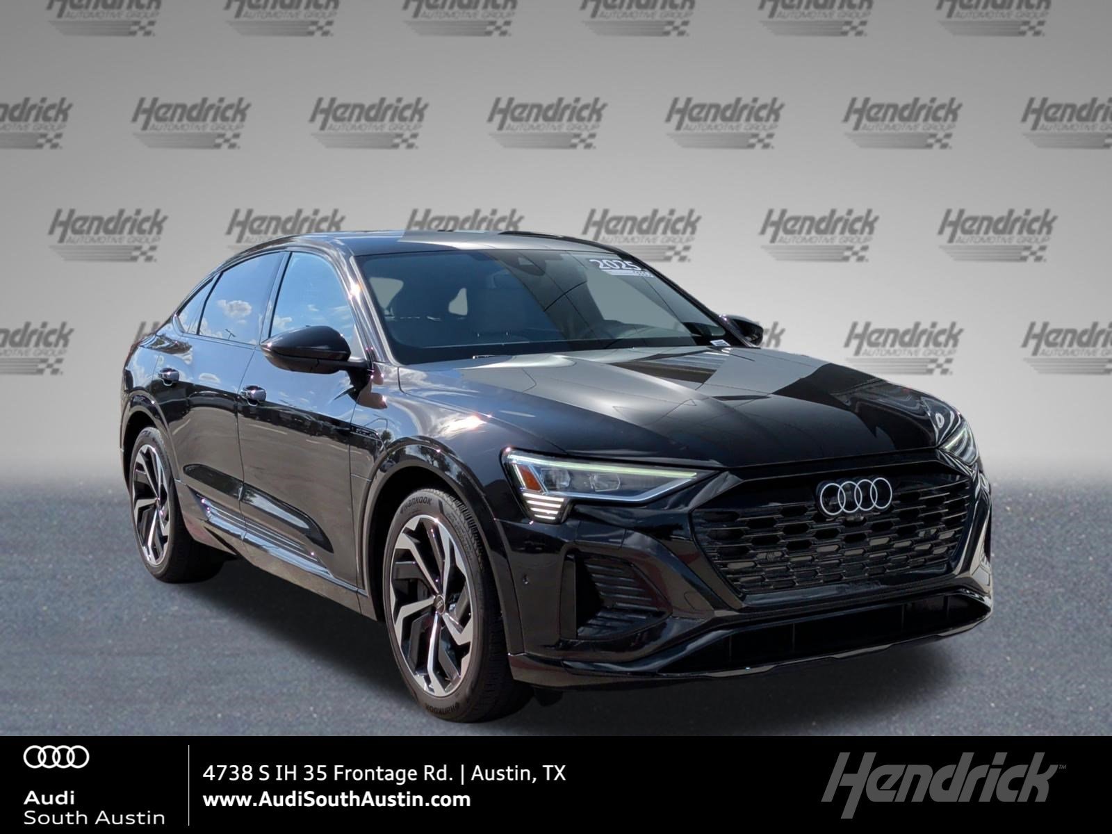 2024 Audi Q8 Sportback e-tron 55 114 kWh Premium Plus quattro's photo