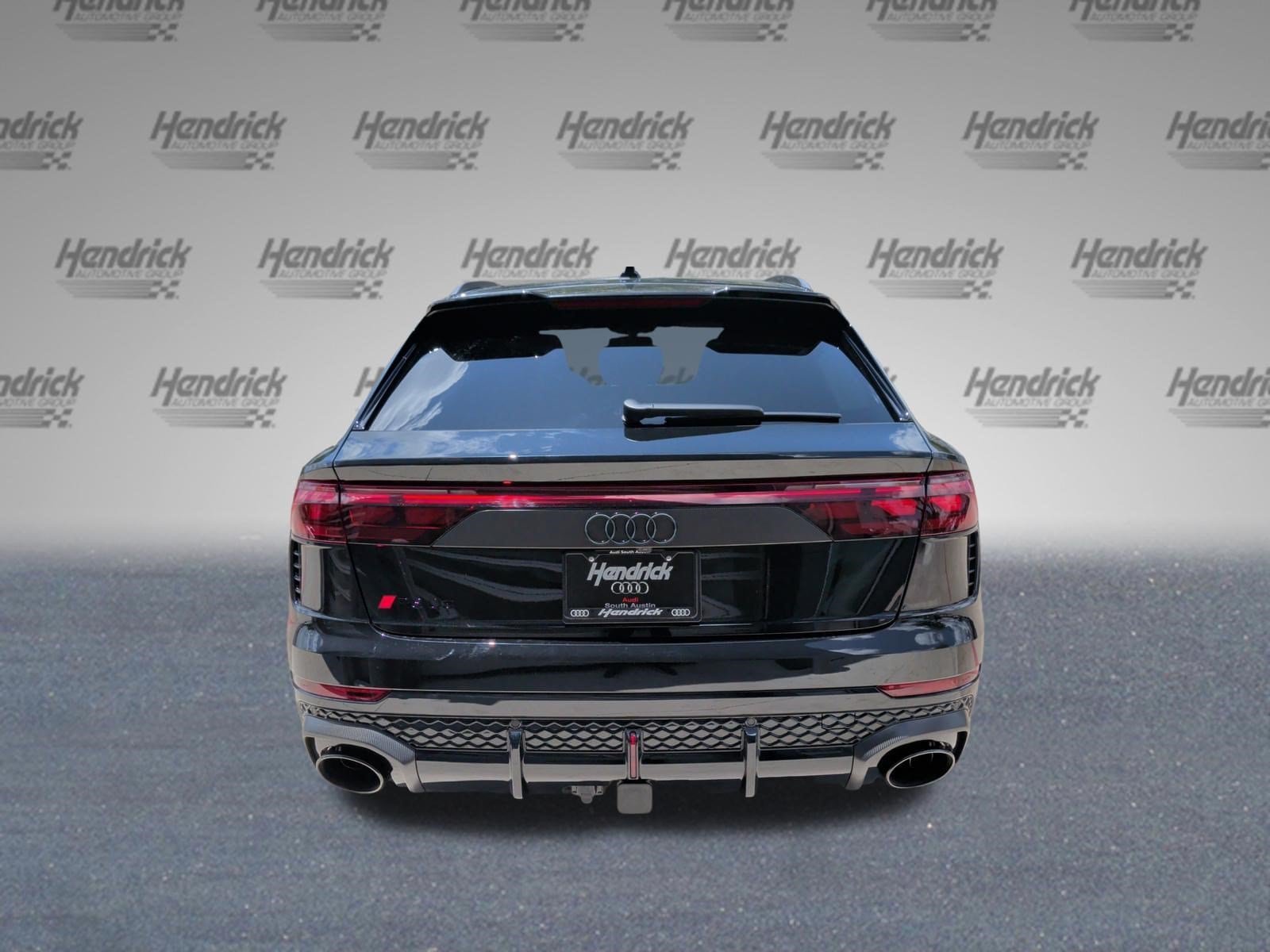 Audi RS Q8 Performance