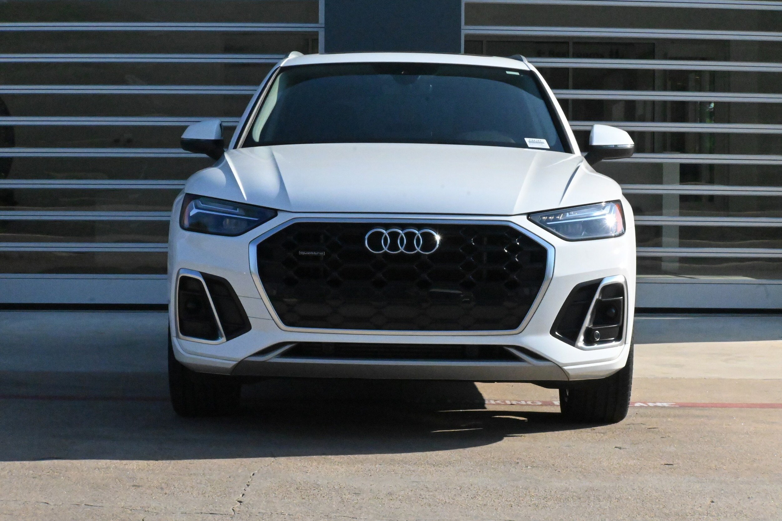 2023 Audi Q5 S line Premium photo 3