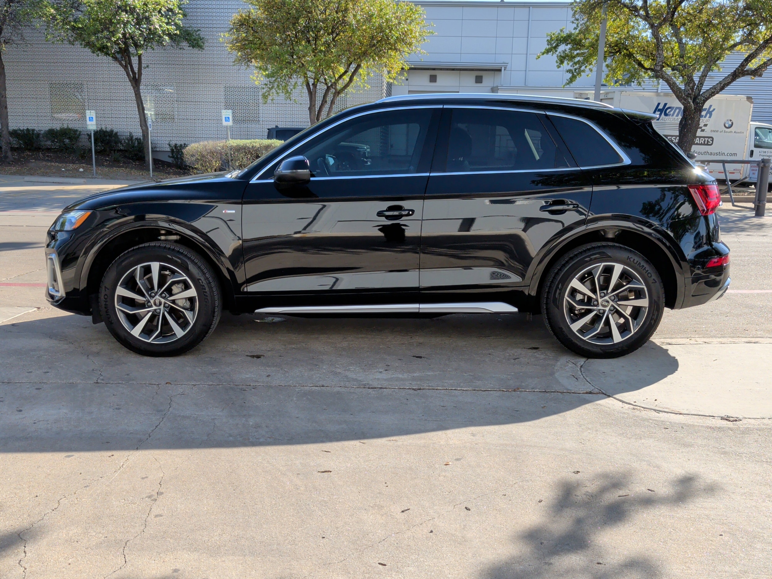 2023 Audi Q5 S line Premium photo 5