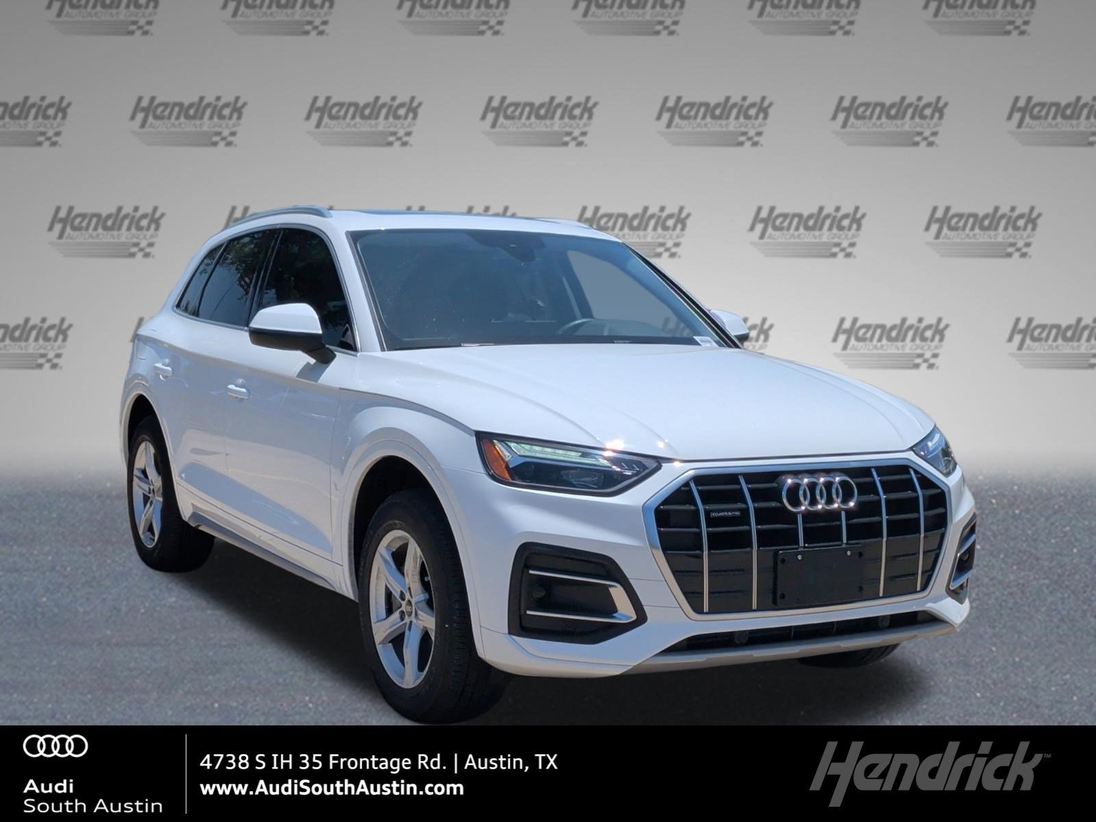 2023 Audi Q5 40 Premium's photo