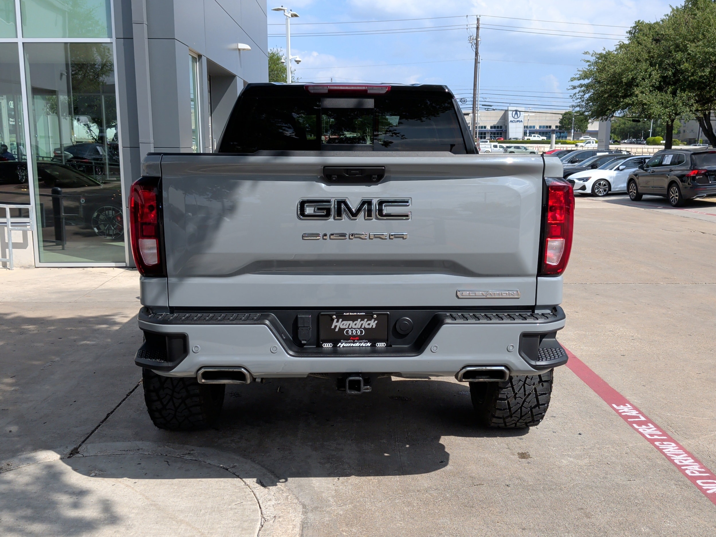 2024 GMC Sierra 1500 Elevation 4WD Crew Cab photo 3