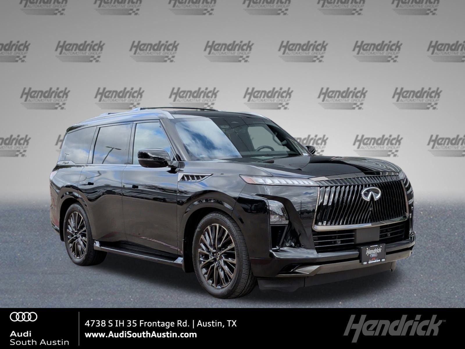 2025 INFINITI QX80 Autograph's photo