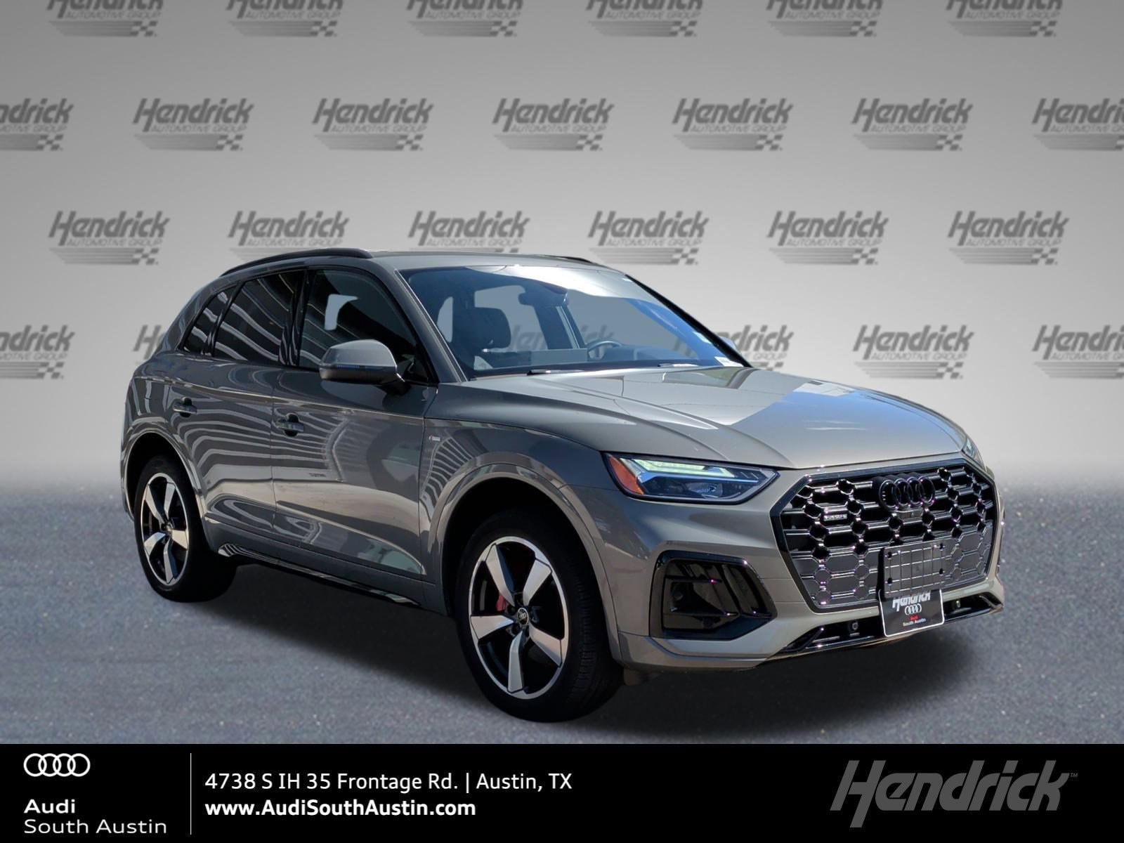 2024 Audi Q5 Premium Plus's photo