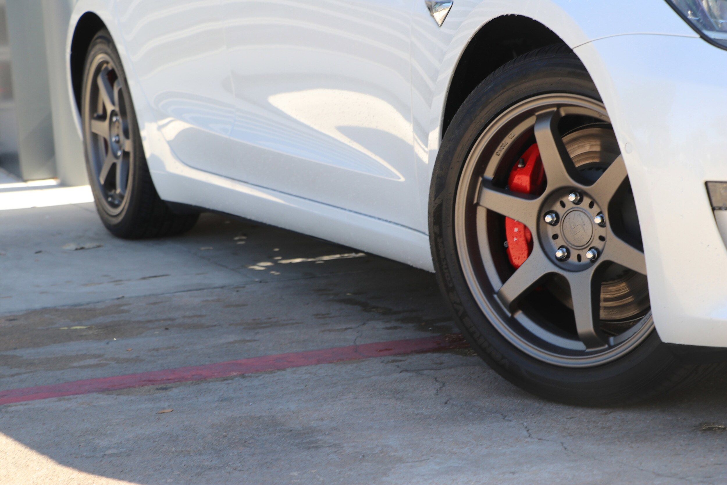 2019 Tesla Model 3 Long Range photo 3