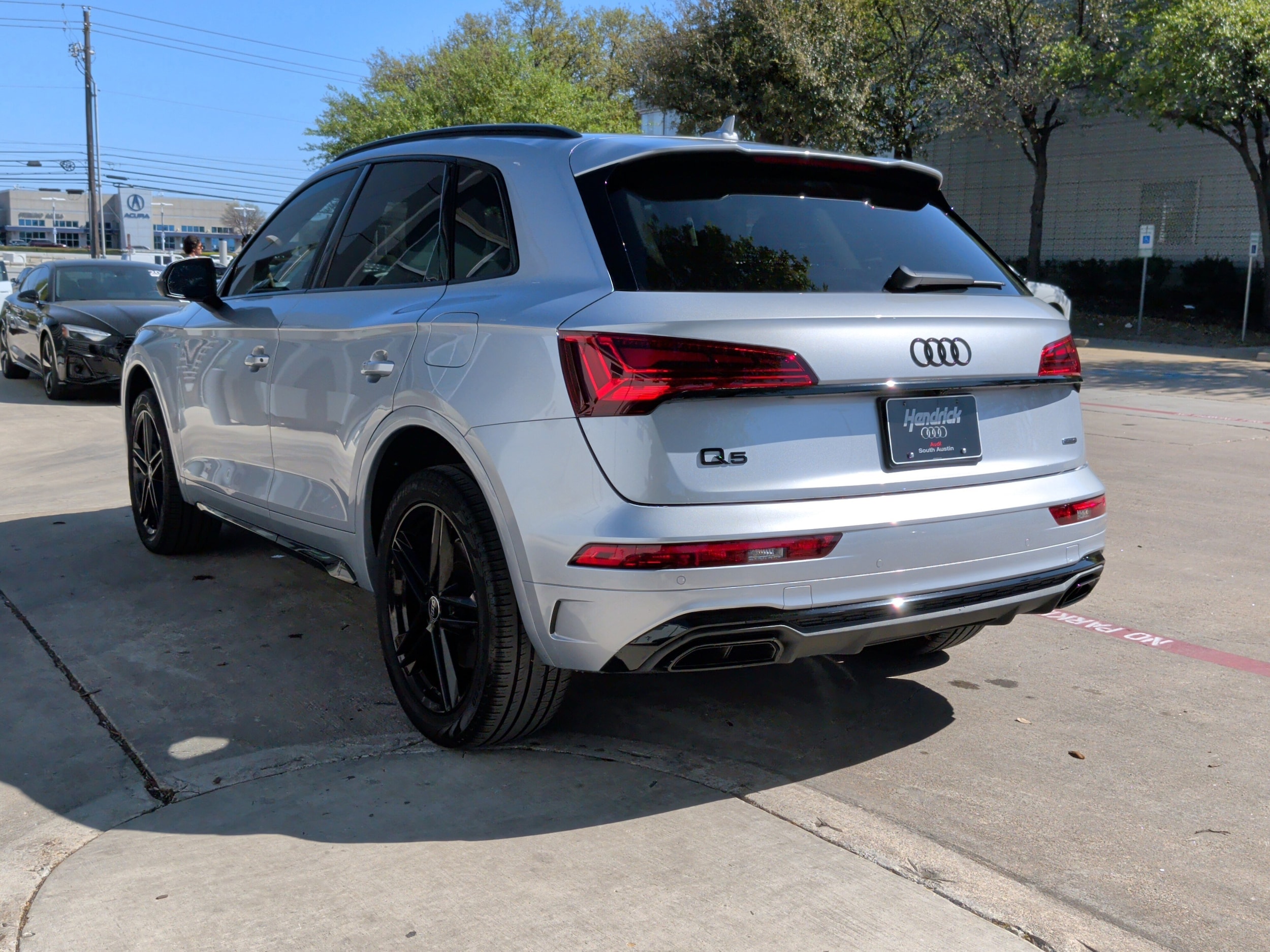 2023 Audi Q5 S line Premium Plus photo 3