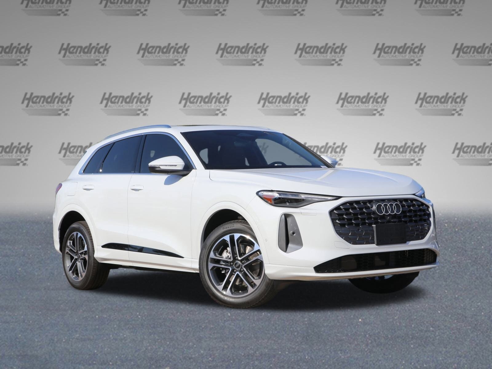 2025 Audi Q5 2.0T Premium Plus photo 2