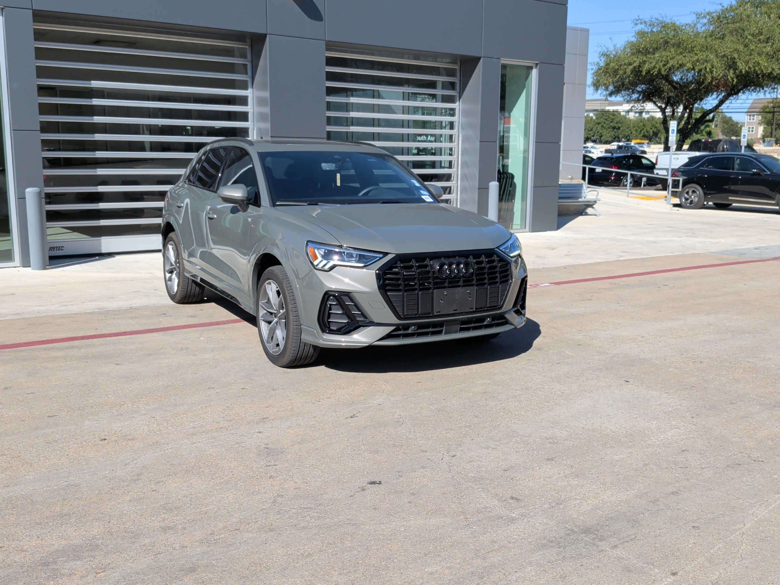 Audi Q3 S Line Premium