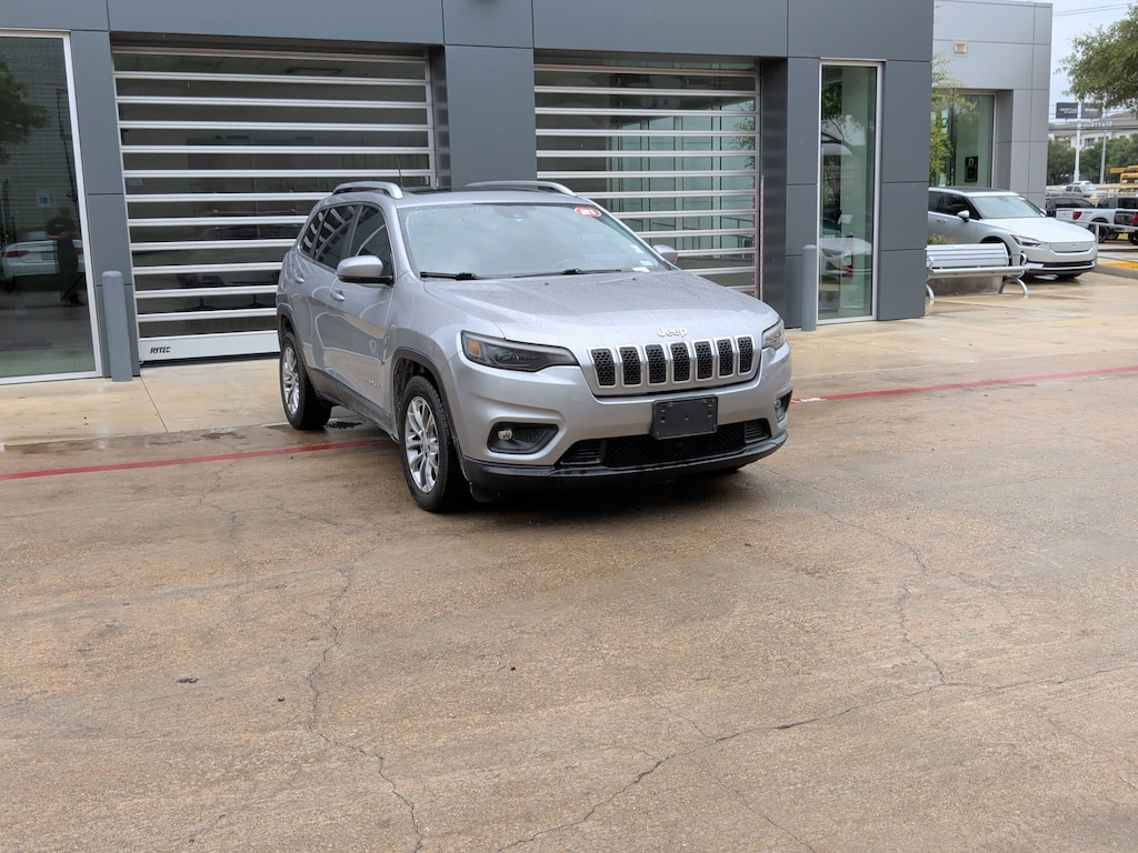 Used 2021 Jeep Cherokee Latitude Plus SUV