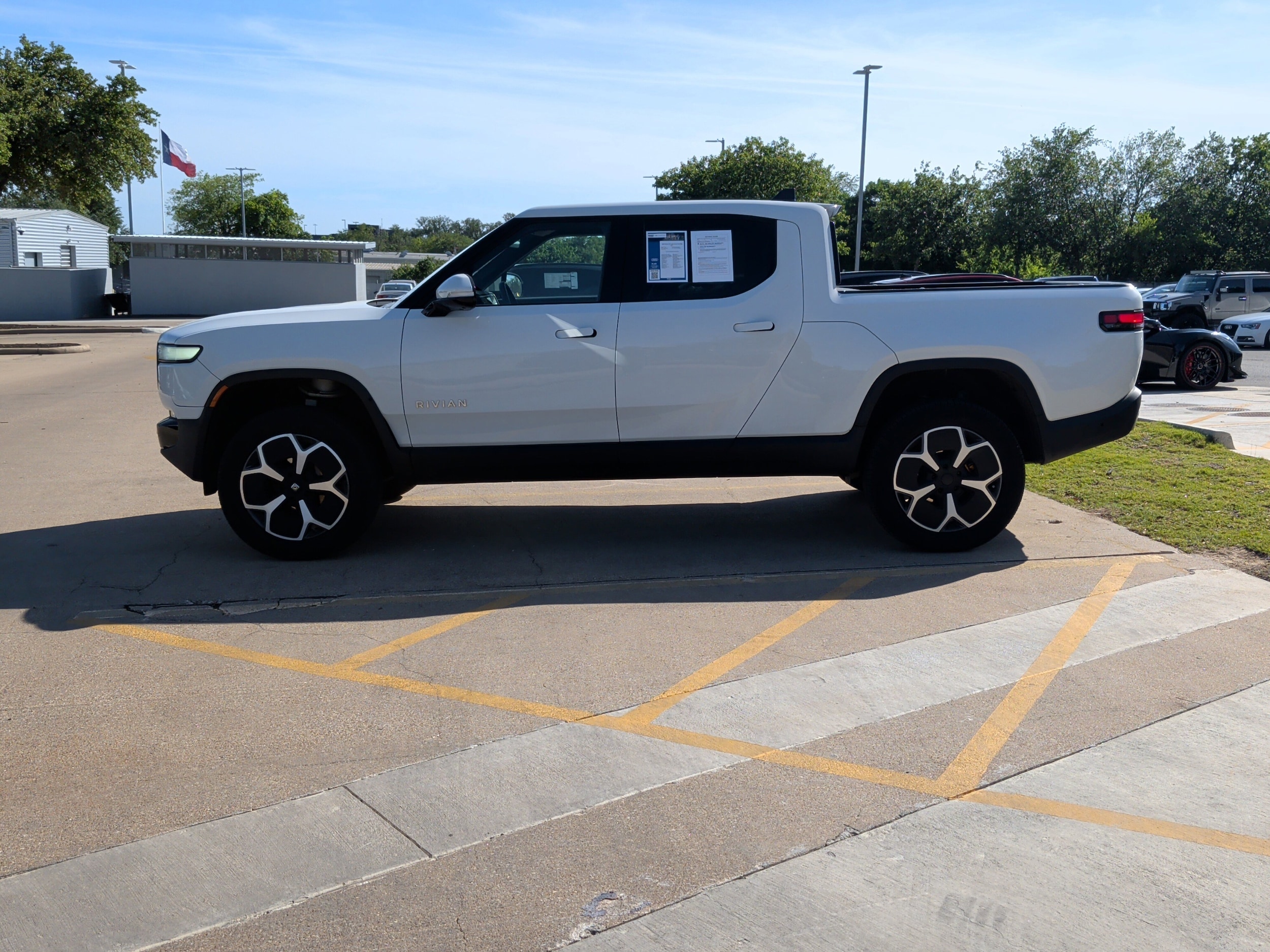 Rivian R1T Adventure Package