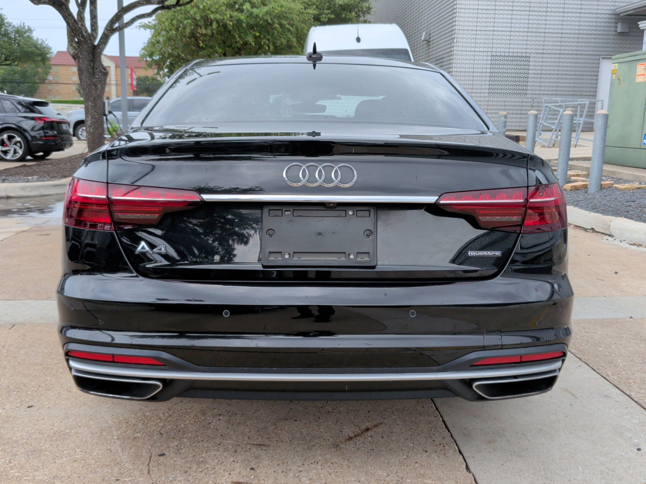 Audi A4 Sedan S Line Premium Plus