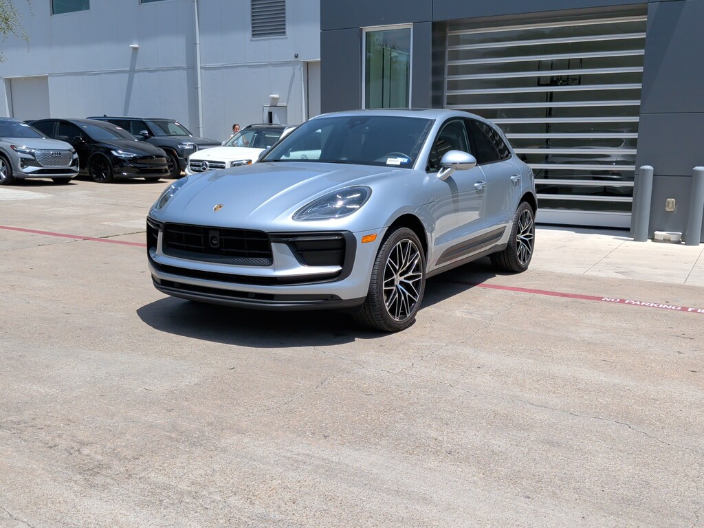 Used 2024 Porsche Macan SUV