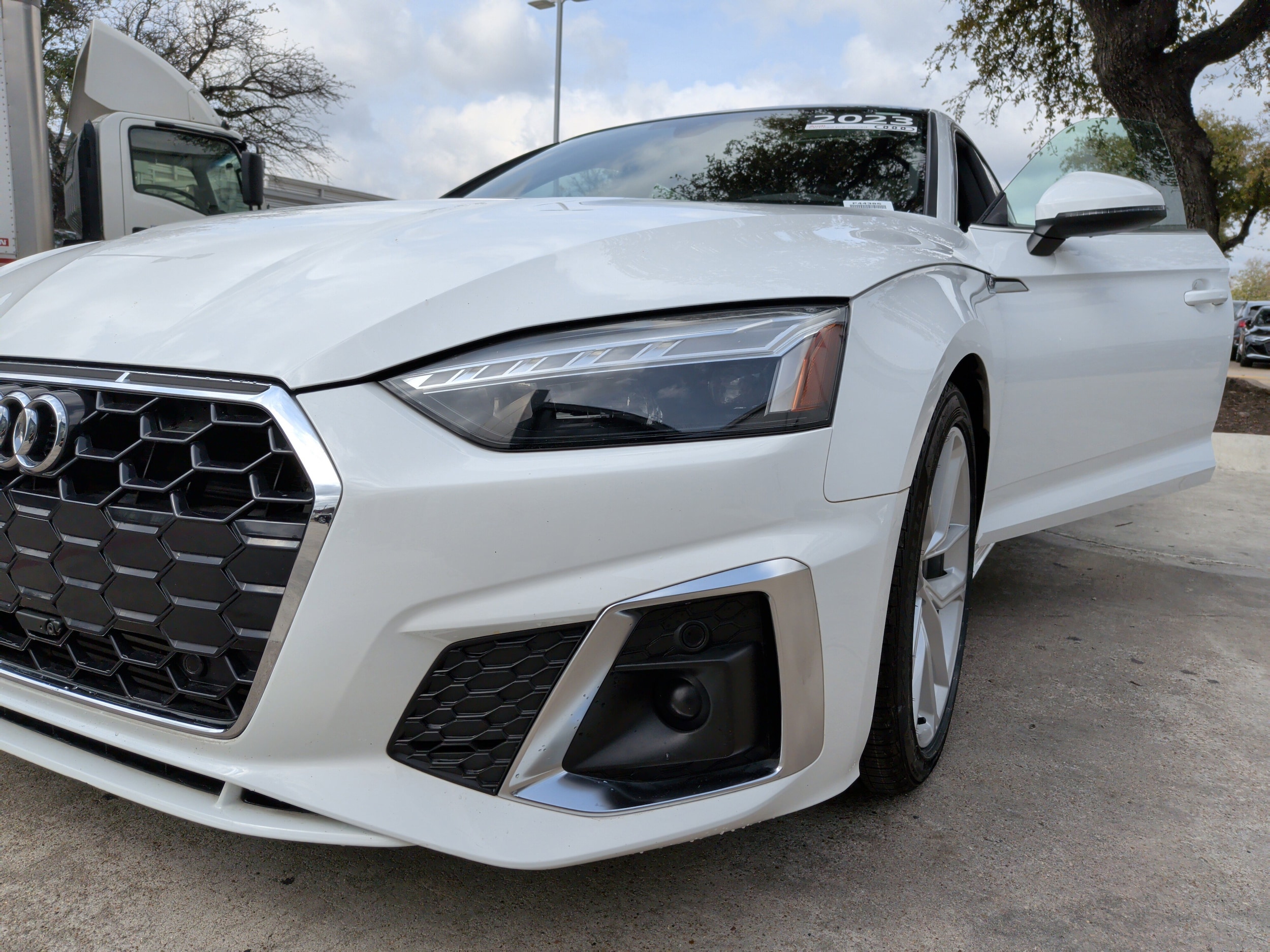 2023 Audi A5 Sportback S line Premium photo 5