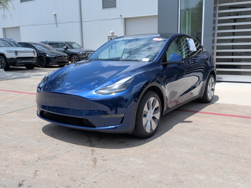 Used 2024 Tesla Model Y Long Range SUV
