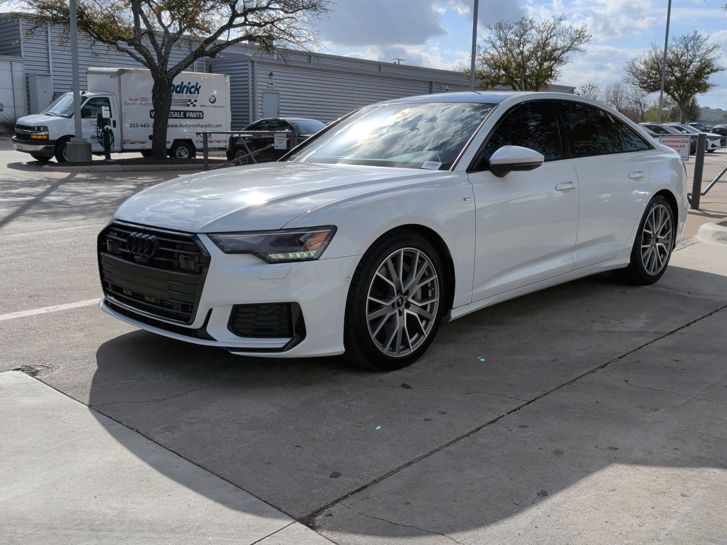 2023 Audi A6 Sedan Premium Plus photo 4