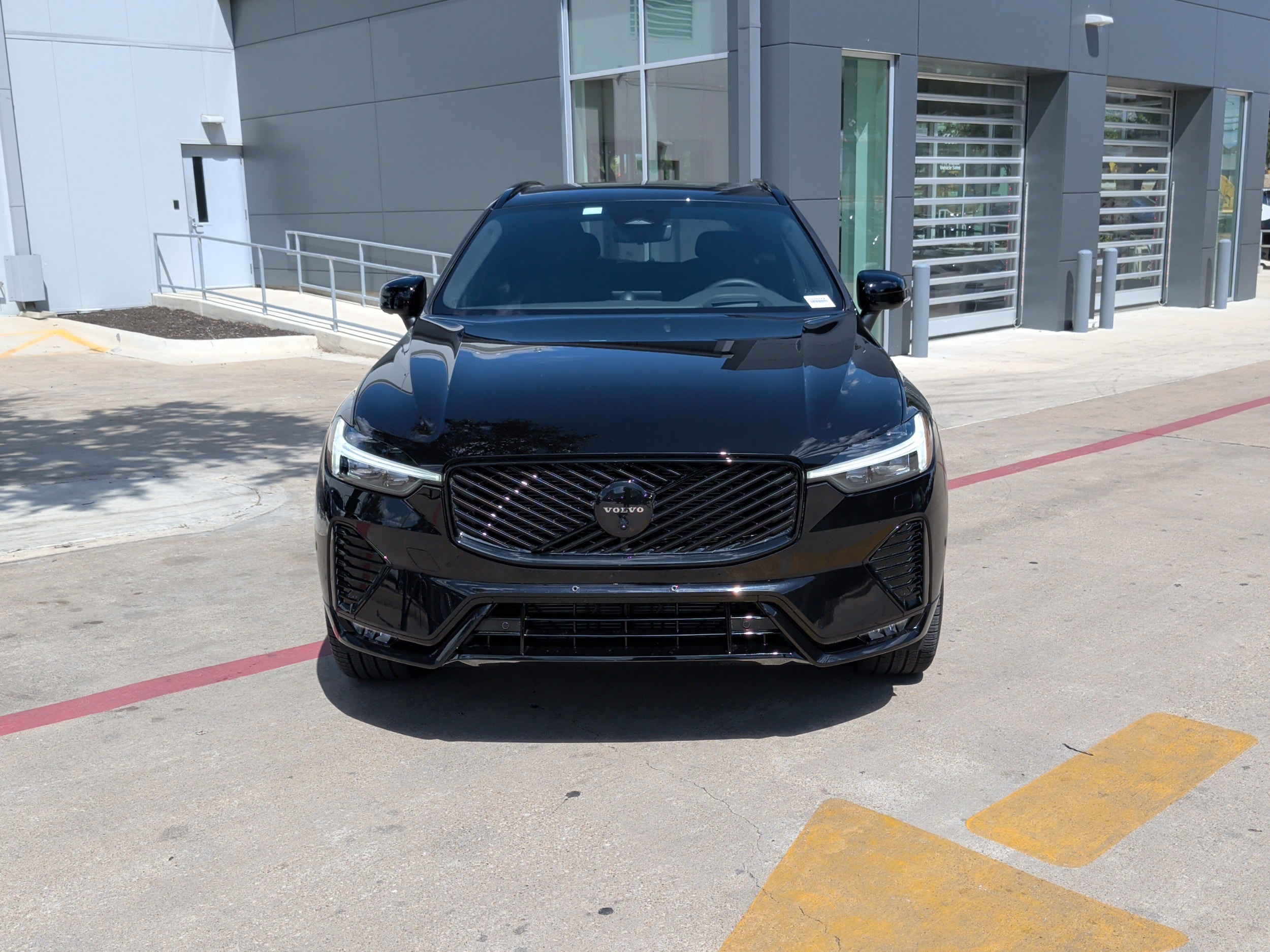 2026 Volvo XC60 Ultra Black Edition