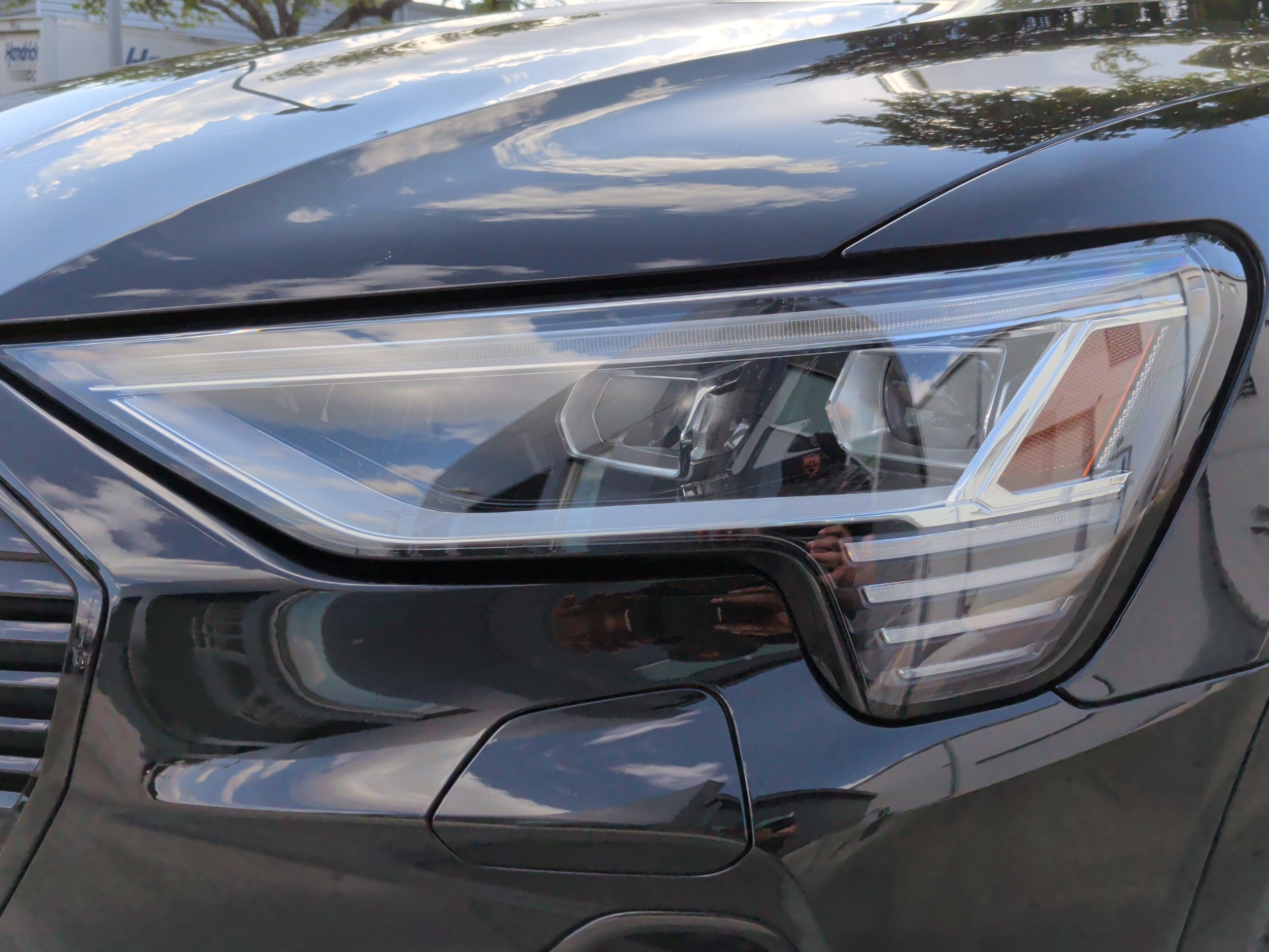 2023 Audi e-tron Sportback S line Premium photo 4