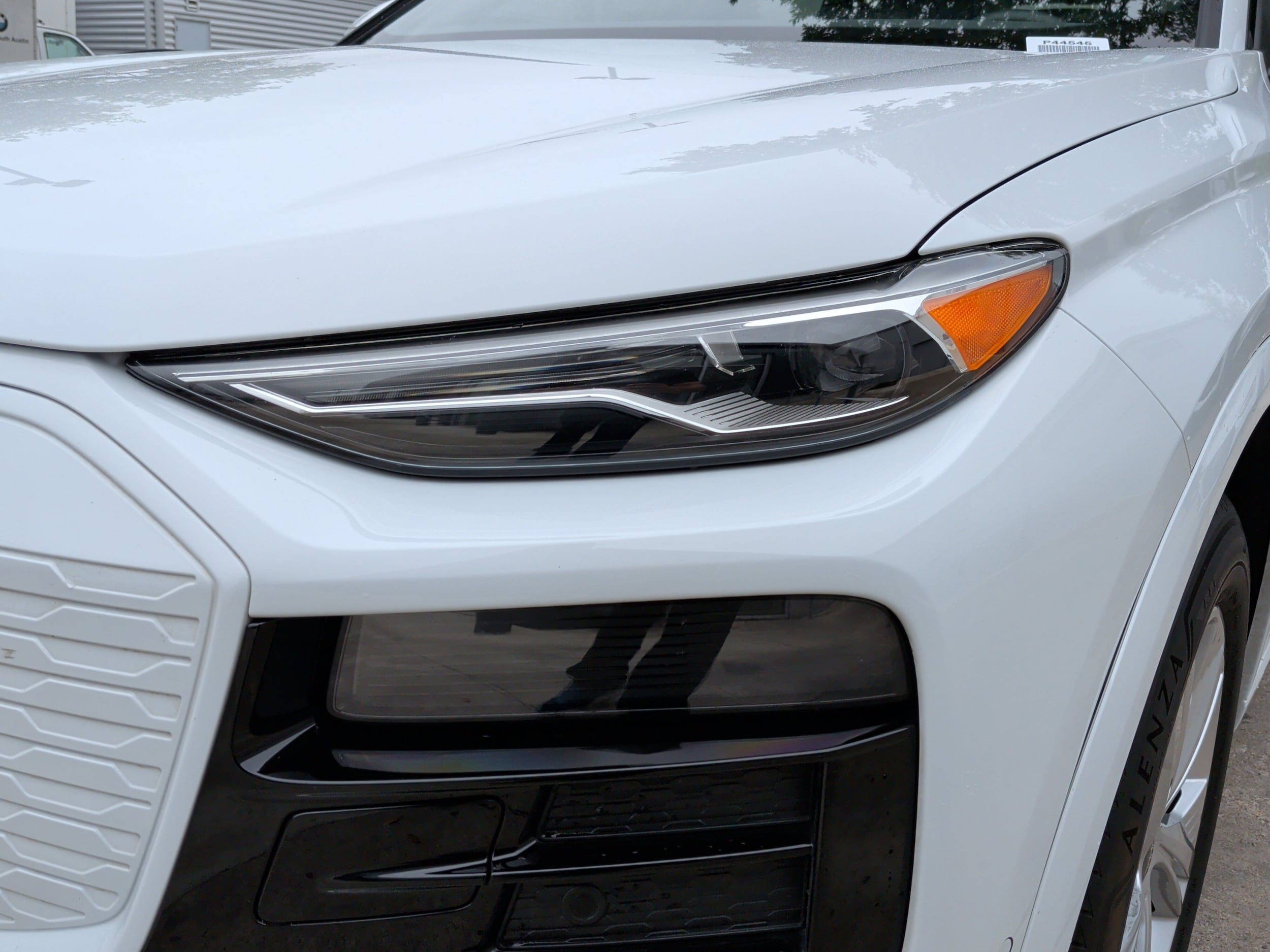 2025 Audi Q6 e-tron Premium photo 5