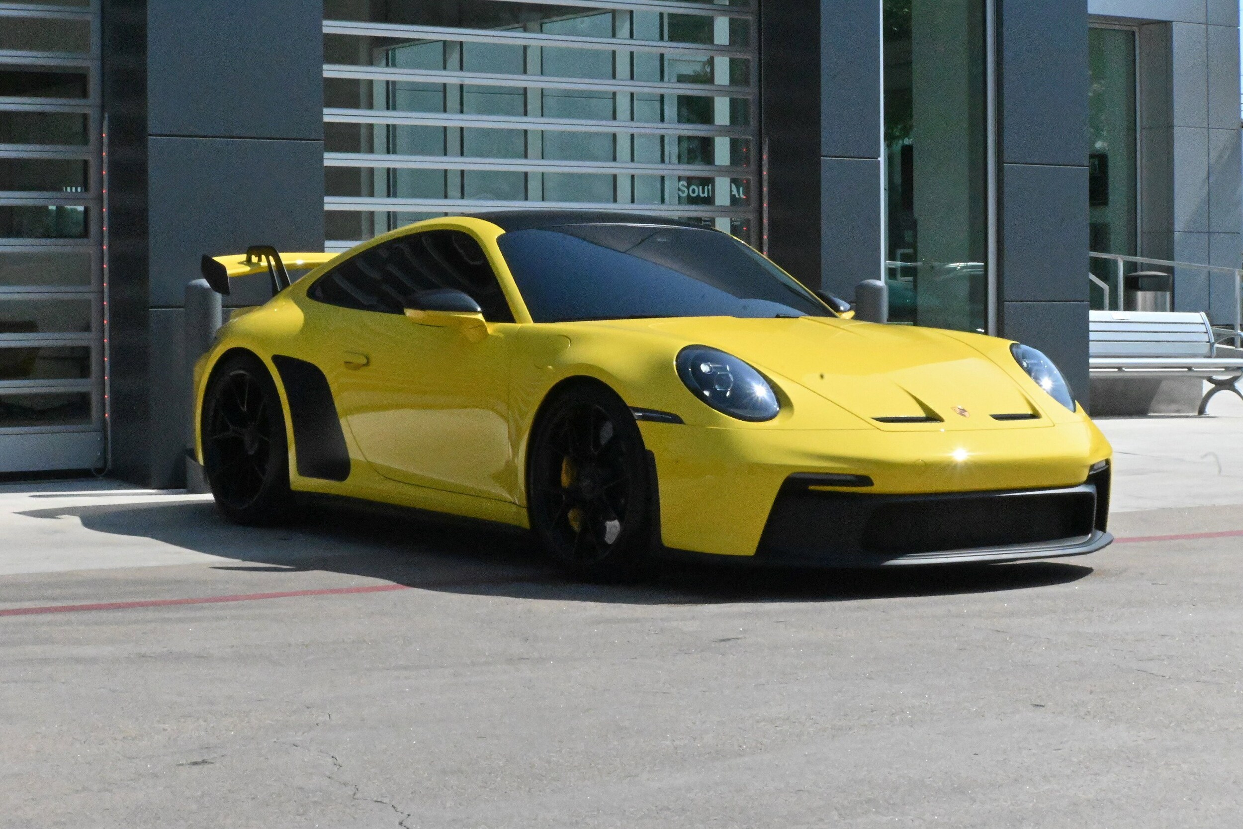 2022 Porsche 911 GT3 photo 2