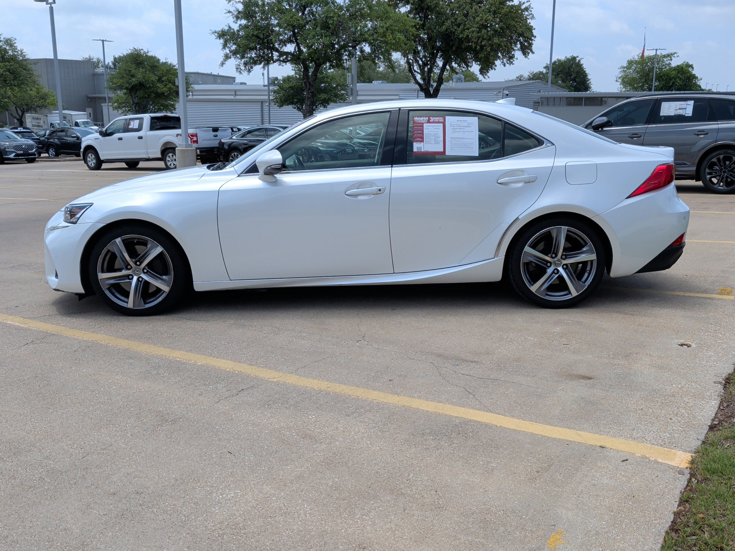 2017 LEXUS IS Turbo Premium Plus photo 6