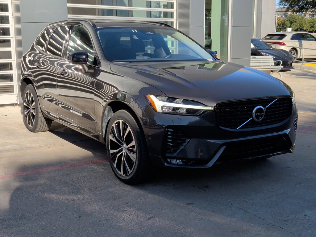 Used 2025 Volvo XC60 Plus SUV