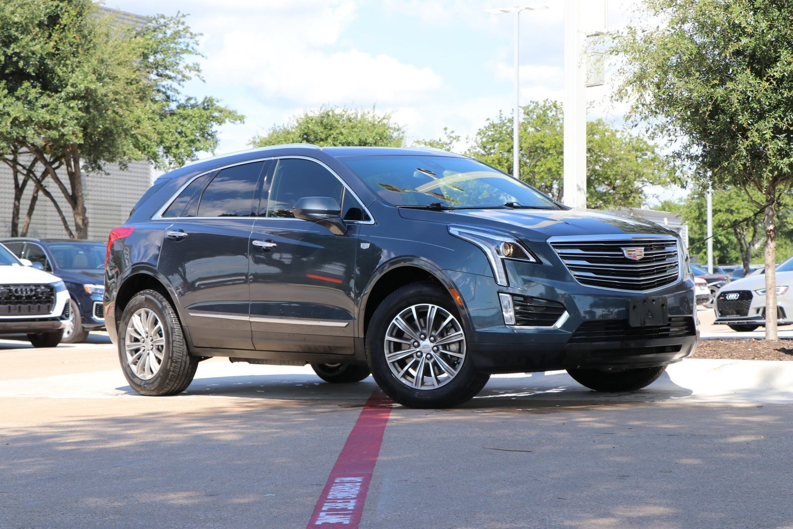 Used 2019 Cadillac XT5 Luxury with VIN 1GYKNCRS4KZ287447 for sale in Austin, TX