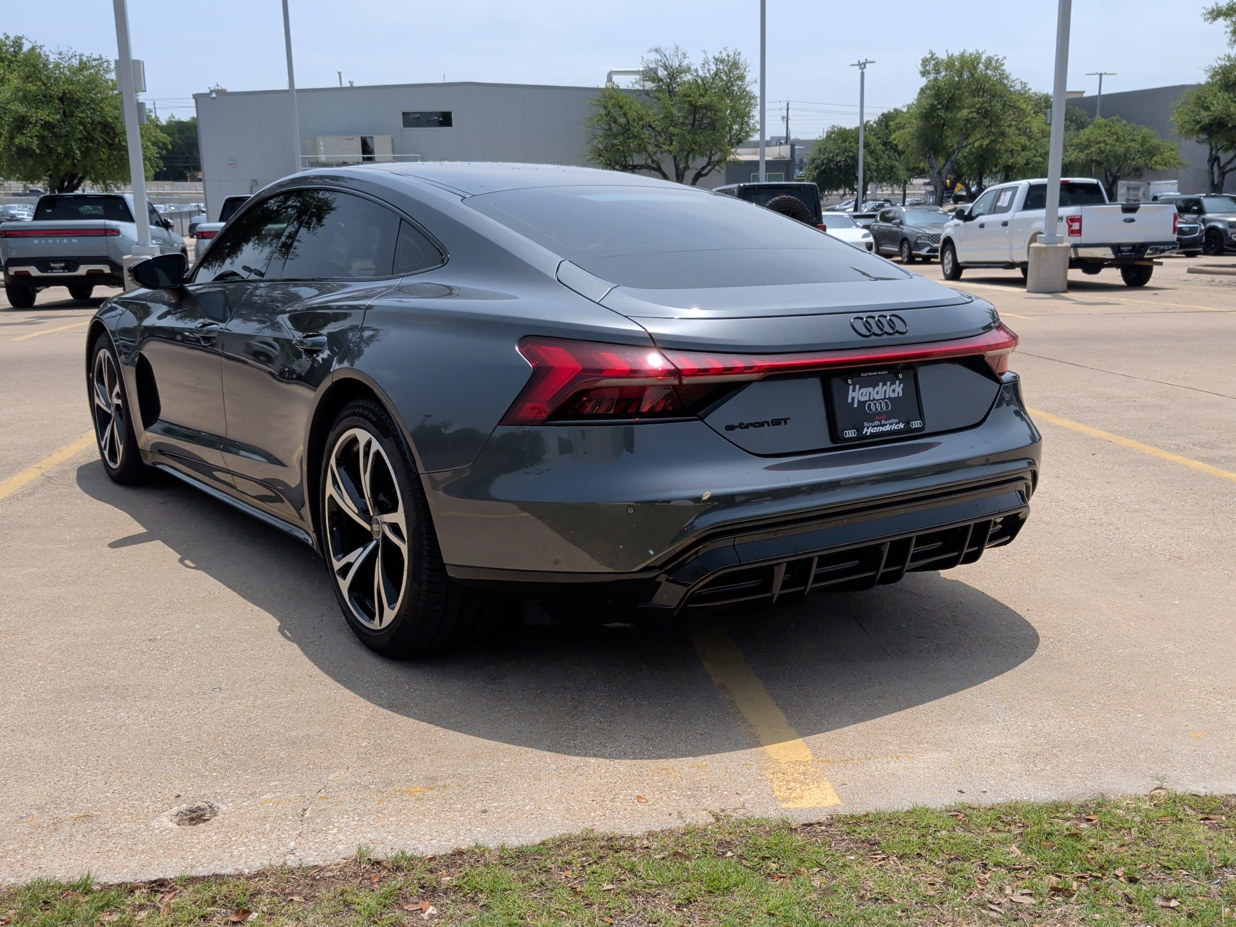2023 Audi e-tron GT Premium Plus photo 3