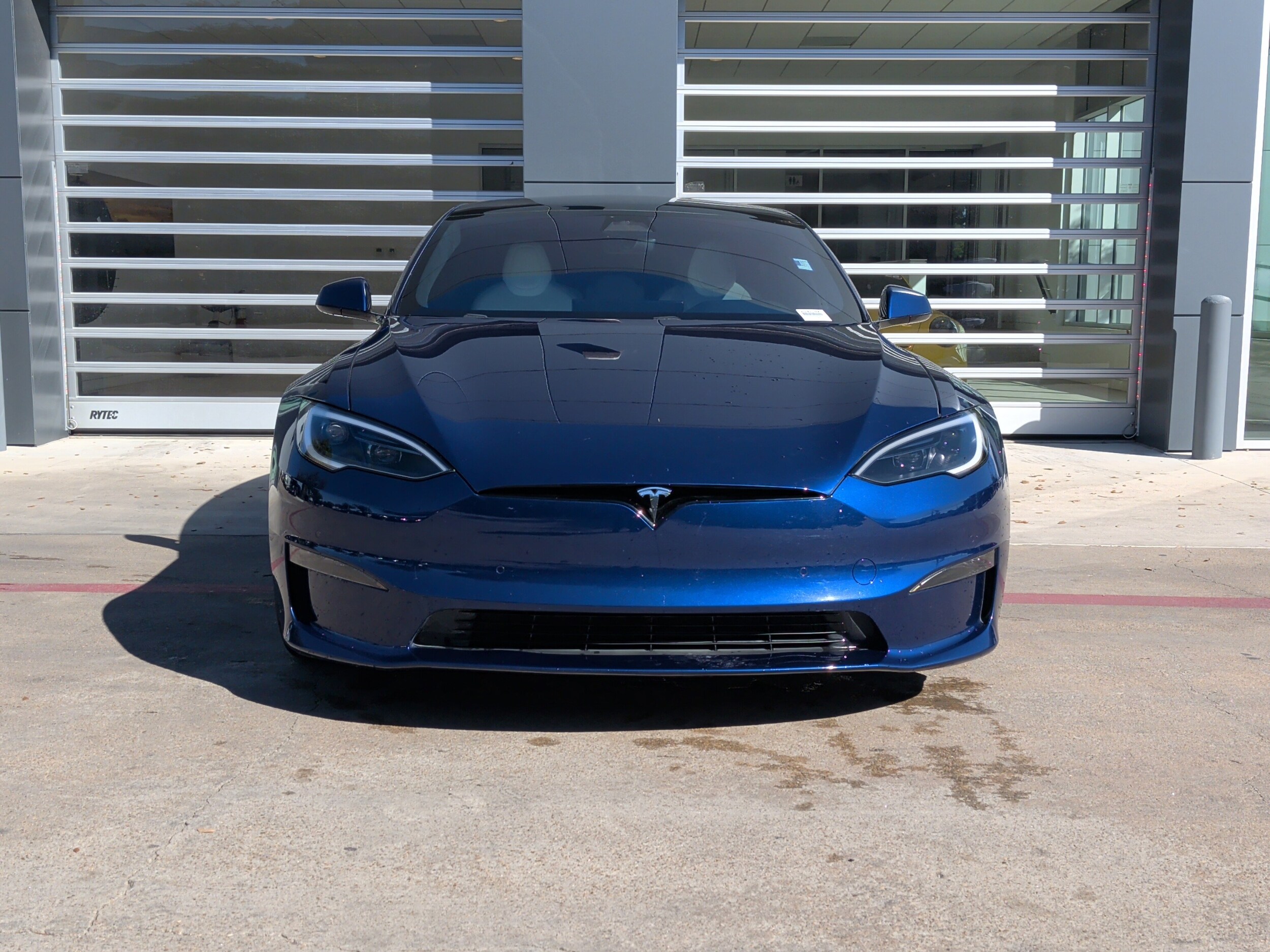 2022 Tesla Model S photo 3