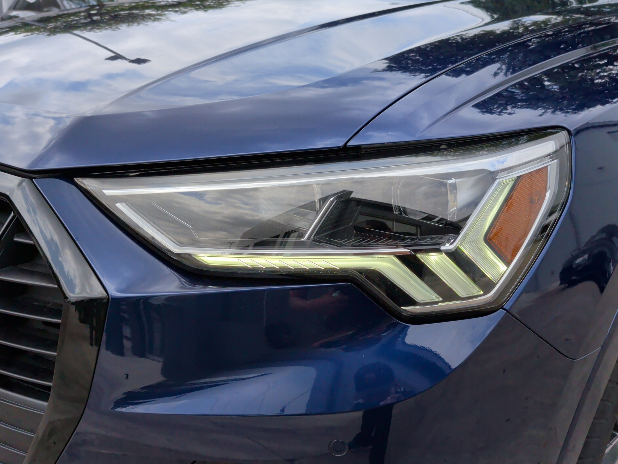 2023 Audi Q3 Premium photo 5