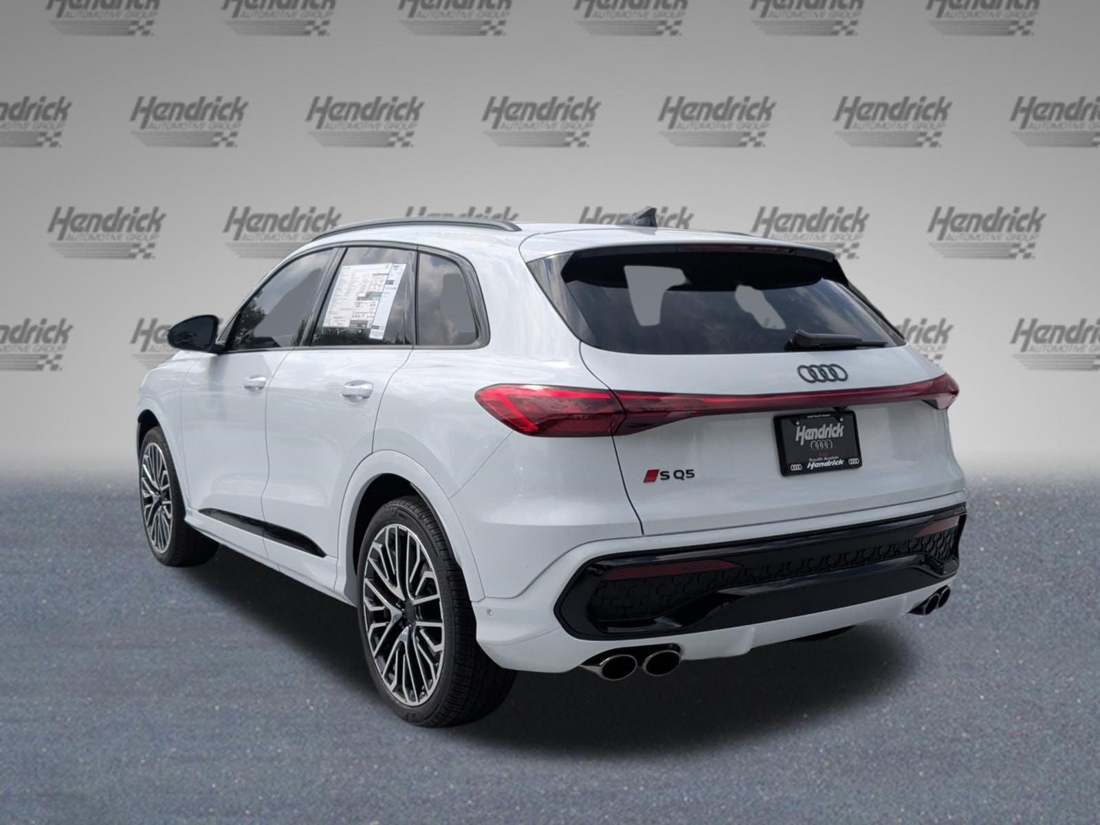 2026 Audi SQ5 Premium Plus
