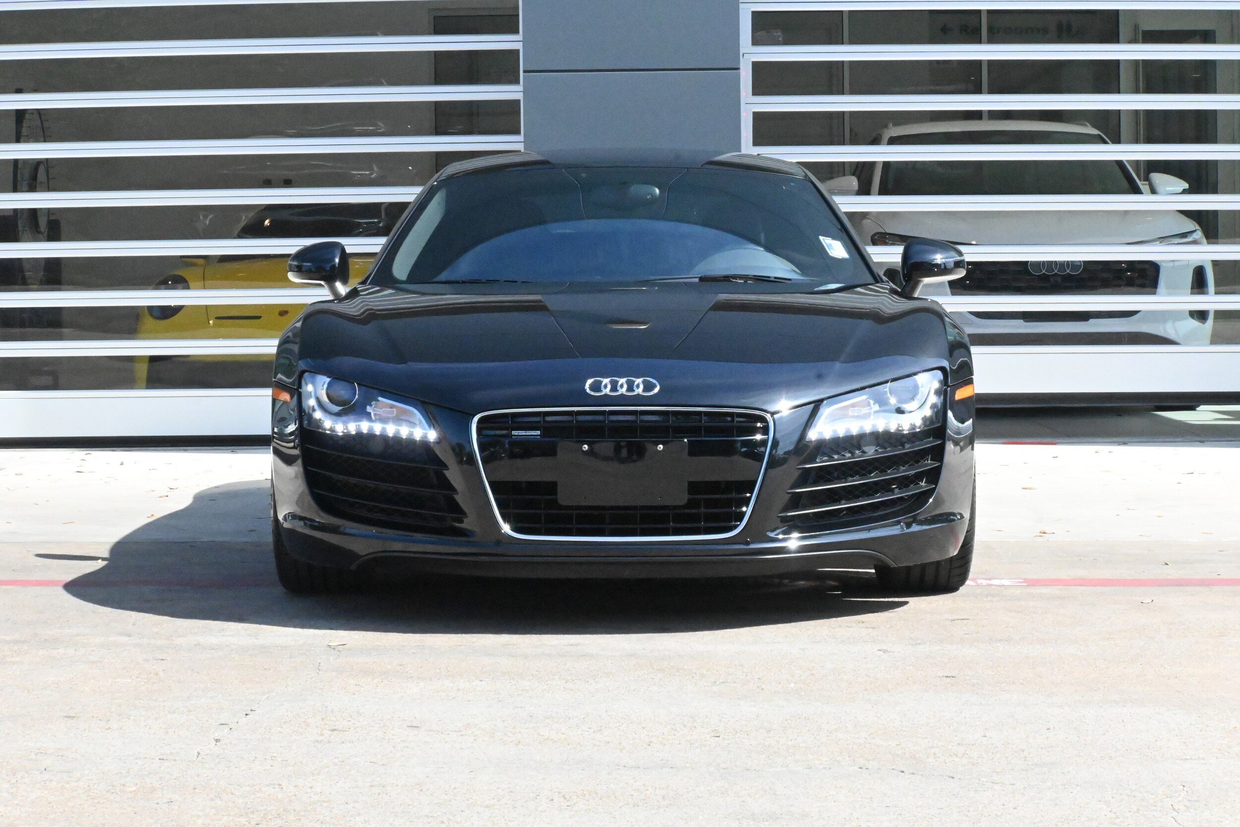 2009 Audi R8 photo 2