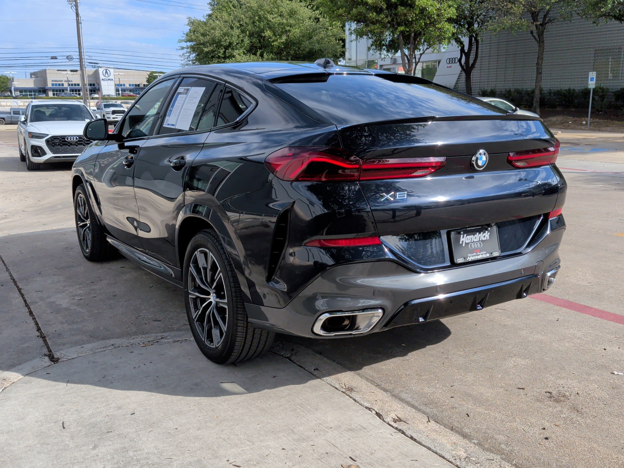 2025 BMW X6 xDrive40i photo 3