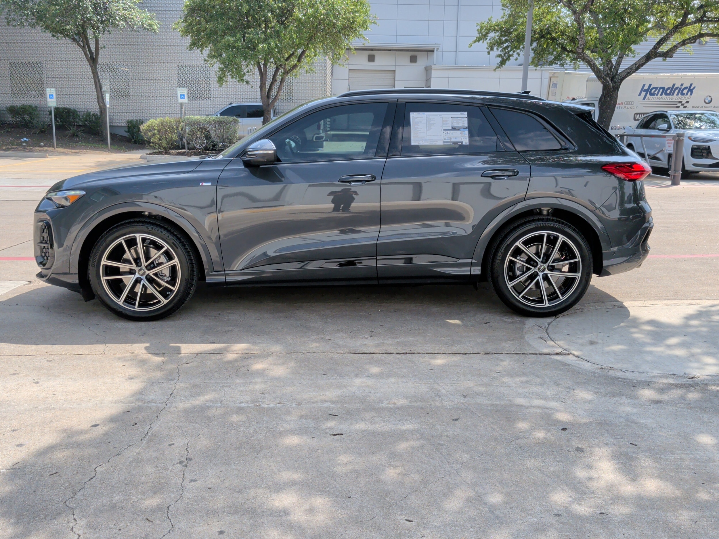 2026 Audi Q5 Prestige photo 4