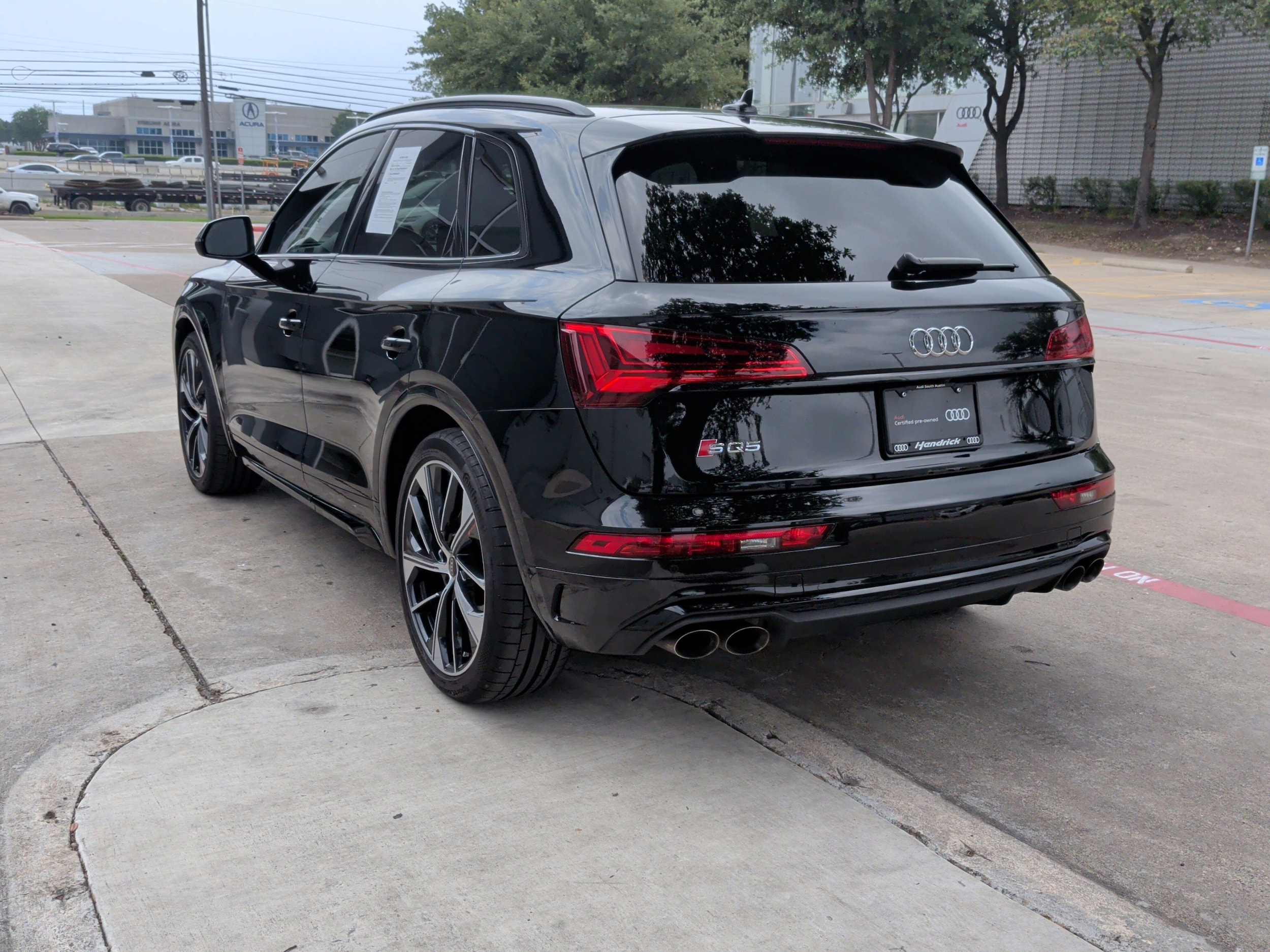 2023 Audi SQ5 Premium Plus photo 3