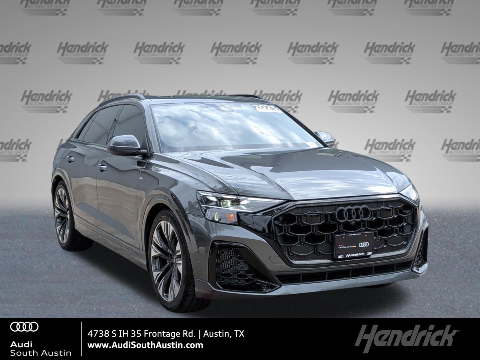  Audi Q8