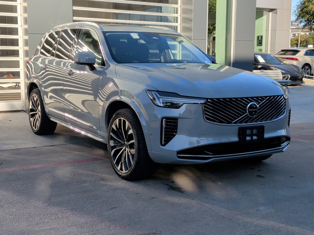 Used 2025 Volvo XC90 Plus SUV